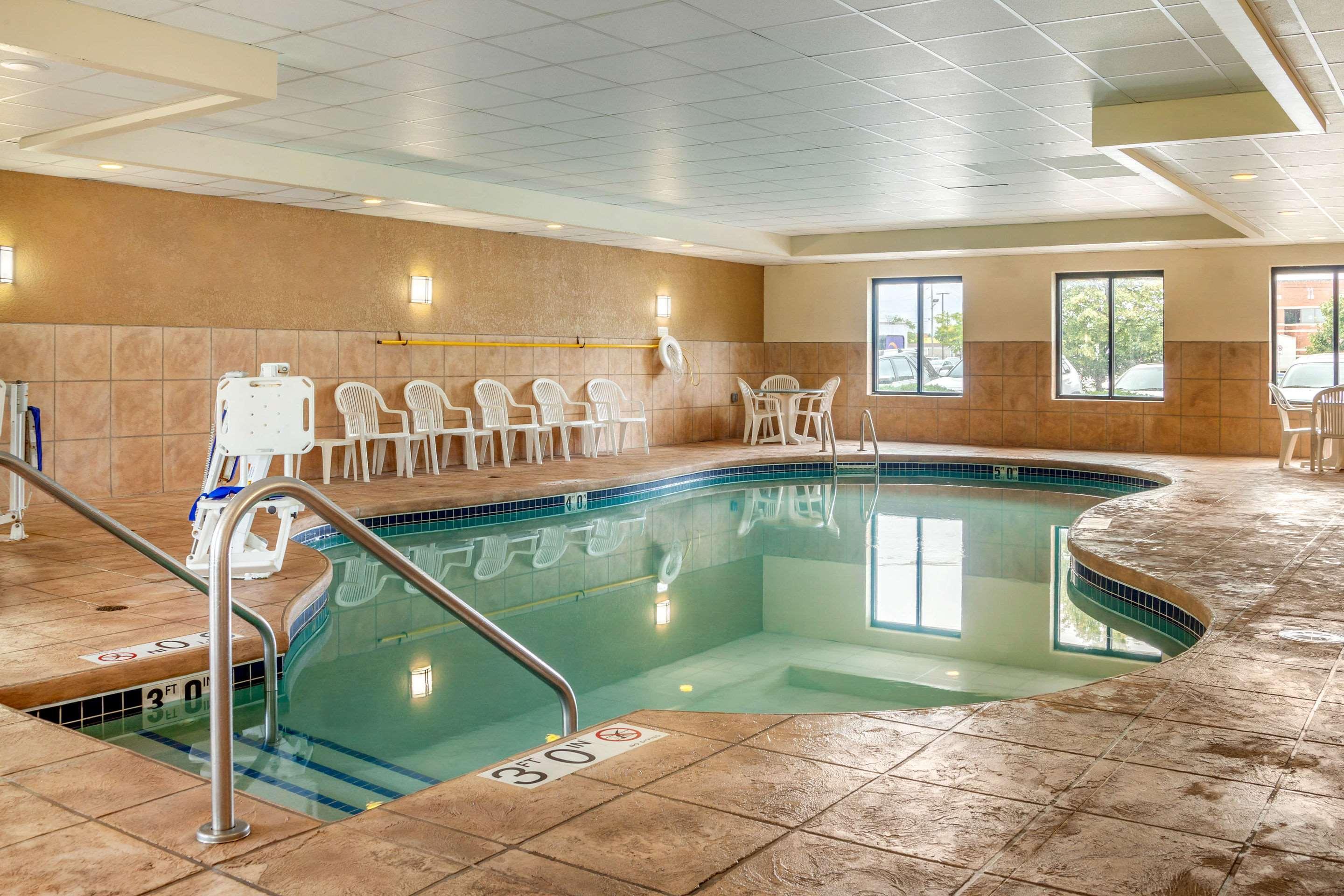 Sleep Inn & Suites Airport Milwaukee Buitenkant foto